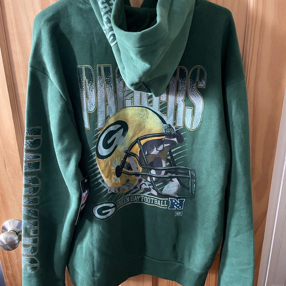 New With Tags, Men’s Size Large NFL Green Bay Packers Hoodie - Picture 7 of 8